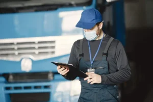 Manutenção preventiva de frota: o que é, pilares e exemplos